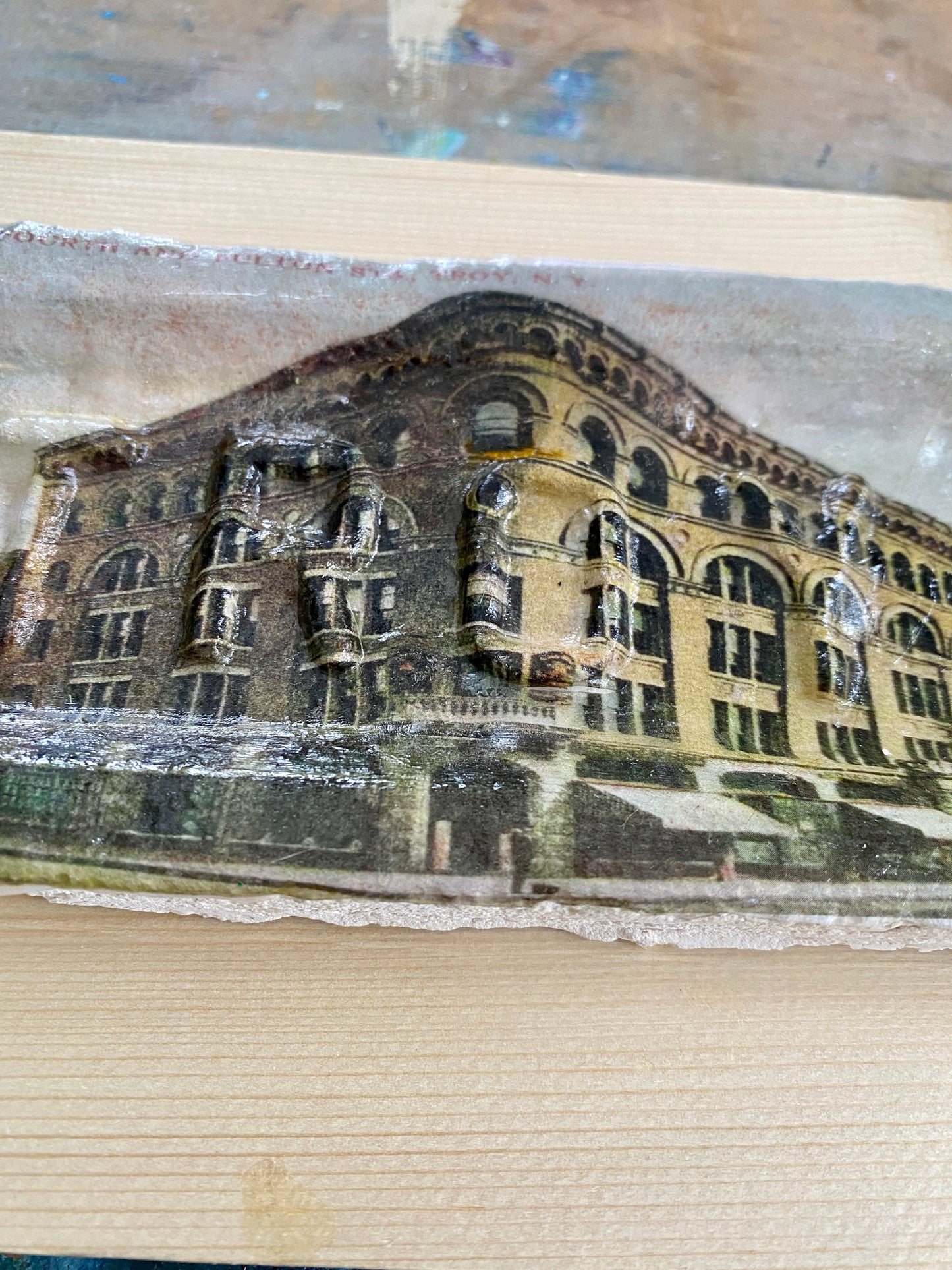 The Illium building